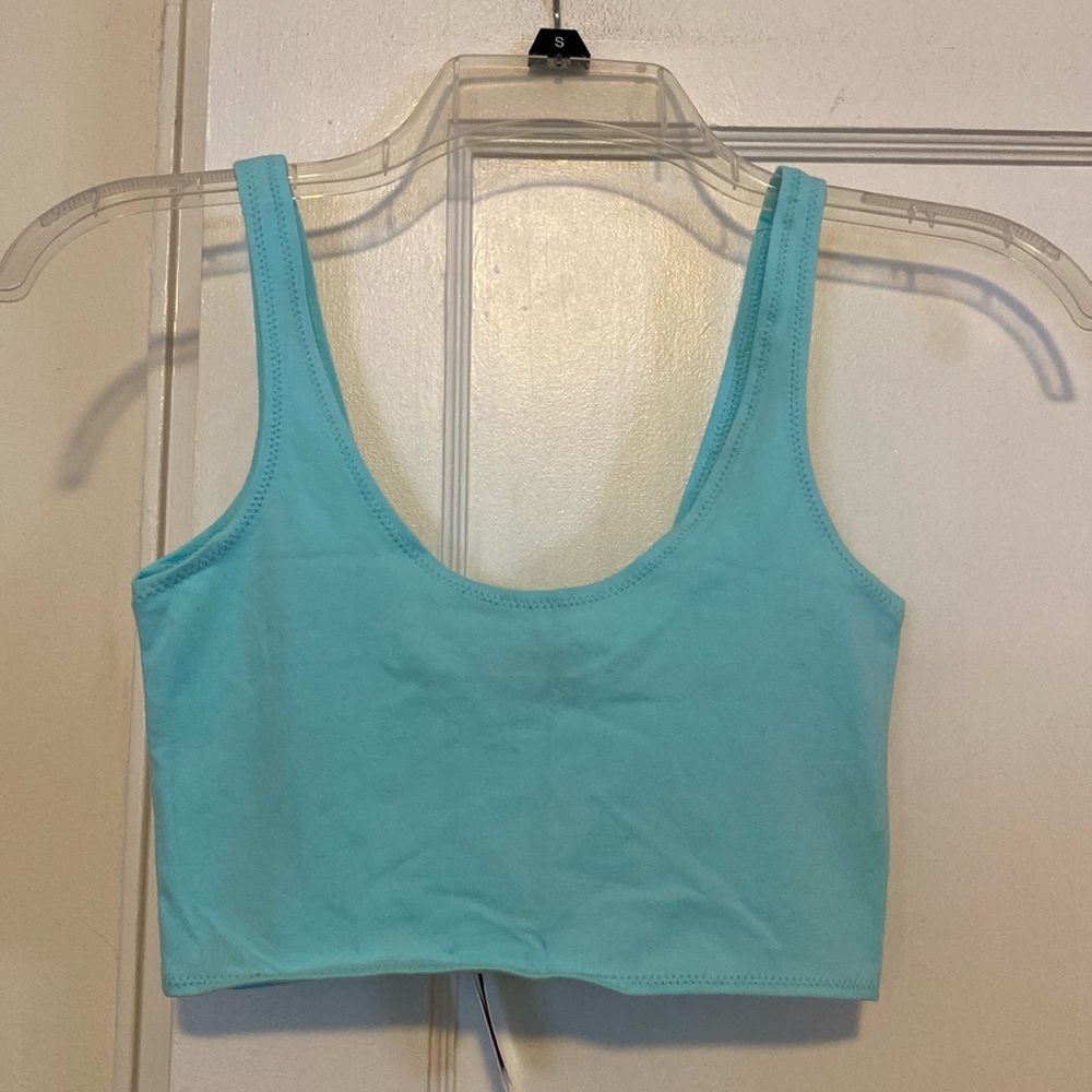 🎀 5/$20 🎀 NWT TopShop Petite Cropped Tank Top - Size 2
